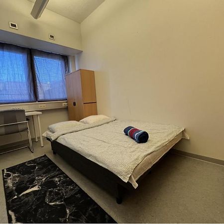 Albergue Hmi Smart Group 656 Helsinki Exterior foto